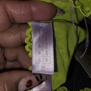Savage X Fenty Neon Green Lace Bra